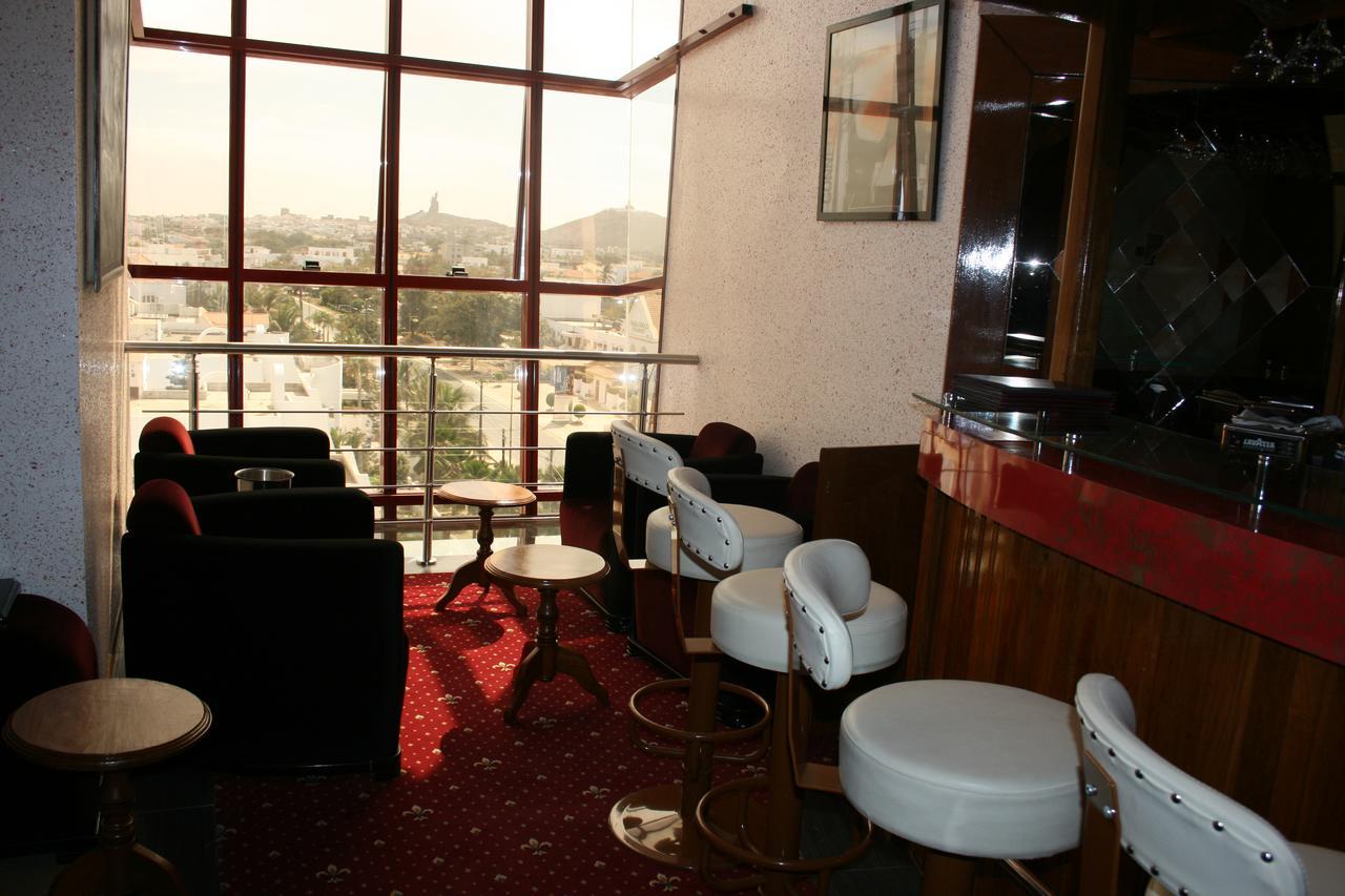 Hotel Fleur De Lys Almadies Dakar Exterior photo